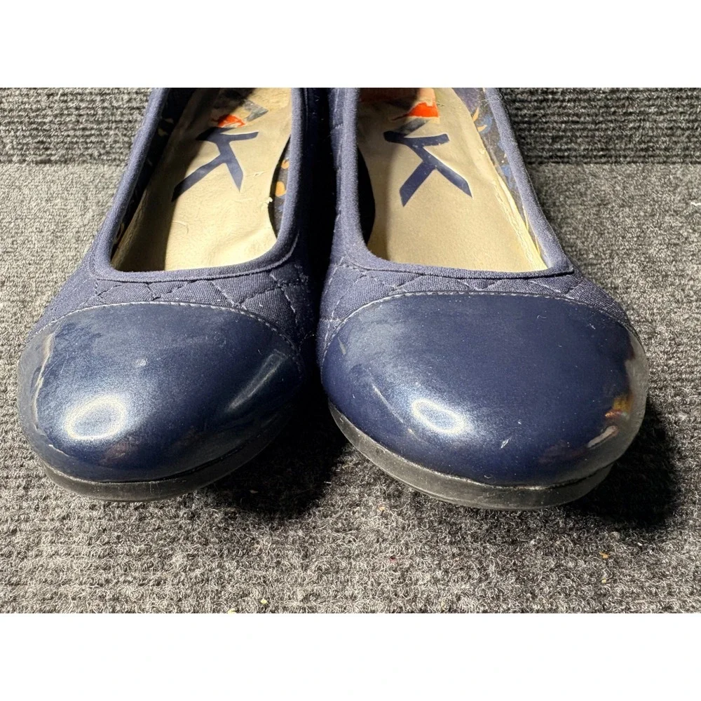 Anne Klein Sport Womens Navy Quilted Patent Cap Toe Wedge Pumps Blue Round Toe